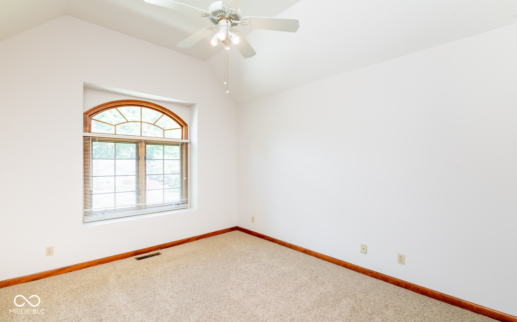 285 Plum Court Columbus, IN 47201 - Photo 108 of 155