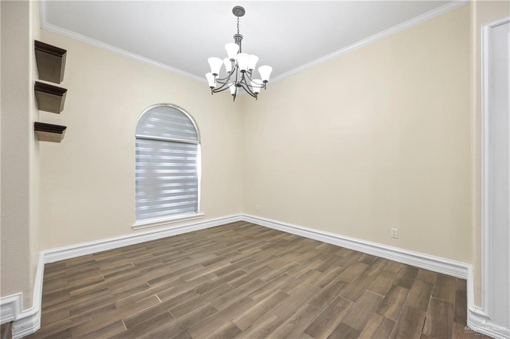 105 East Hawk Avenue McAllen, TX 78504 - Photo 4 of 34 a view of livingroom with window