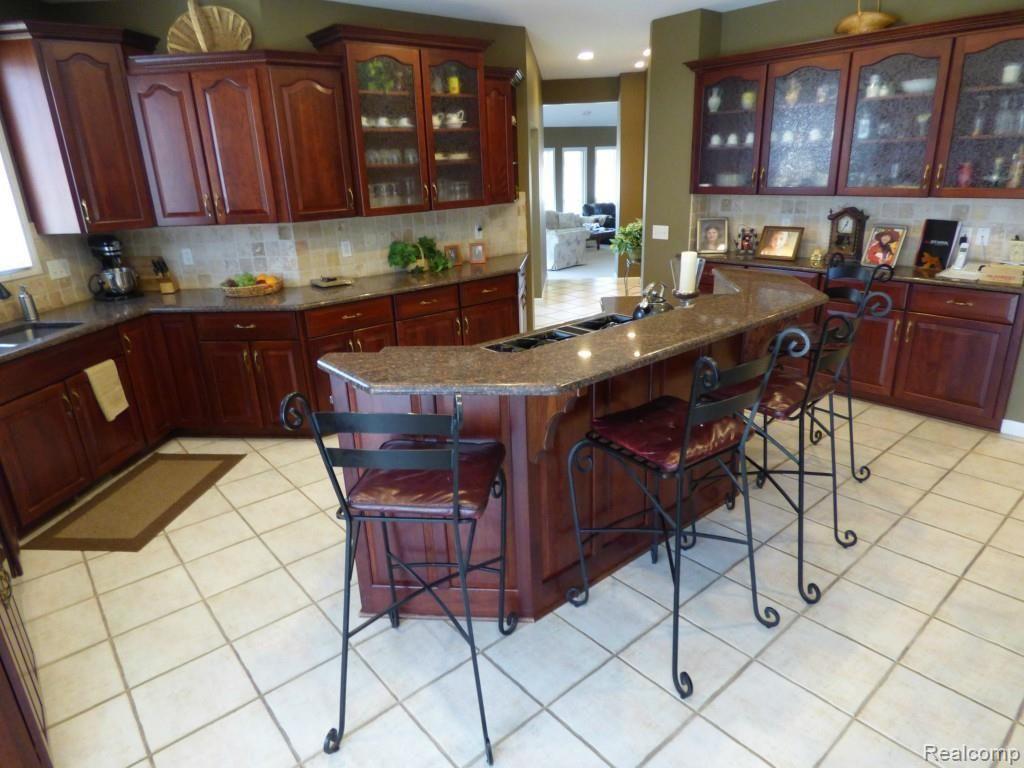 1287 West Leonard Road Leonard, MI 48367 - Photo 10 of 63 P1090774.jpg