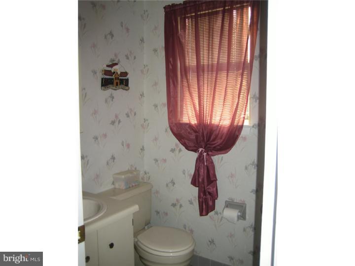 34 Pebble Road East Windsor, NJ 08520 - Photo 8 of 13 Bathroom