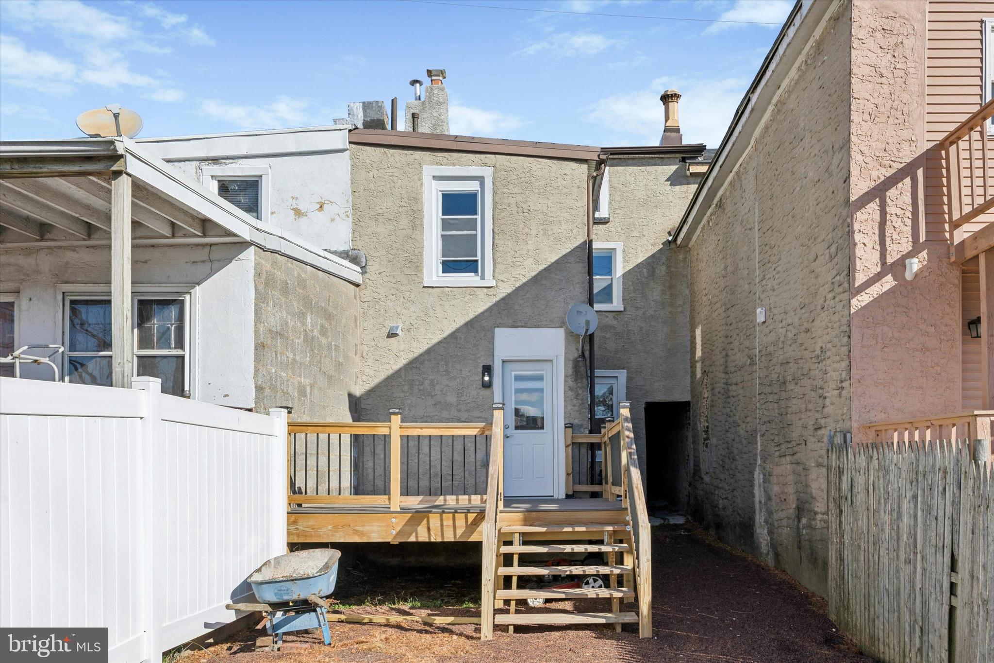 4666 Canton Street Philadelphia, PA 19127 - Photo 35 of 35 a view of entryway with a front door