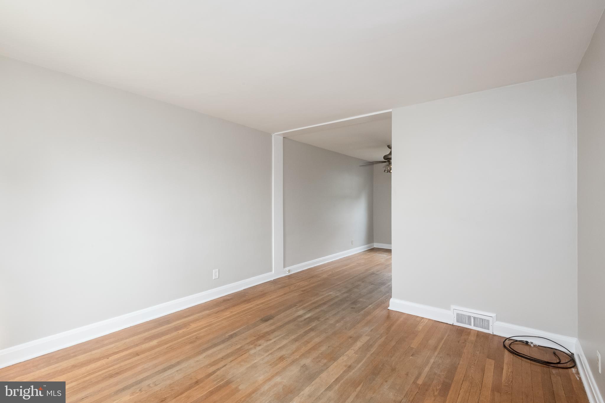 8429 Water Oak Road Baltimore, MD 21234 - Photo 11 of 36
