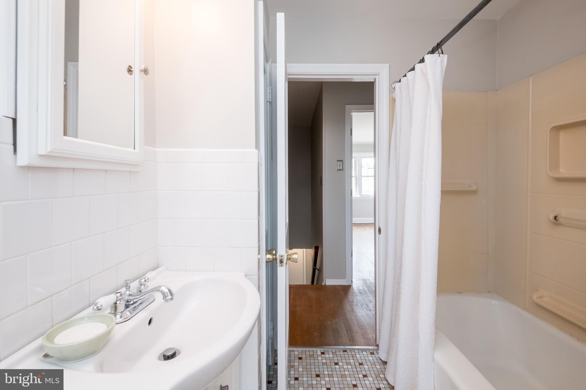 8429 Water Oak Road Baltimore, MD 21234 - Photo 30 of 36
