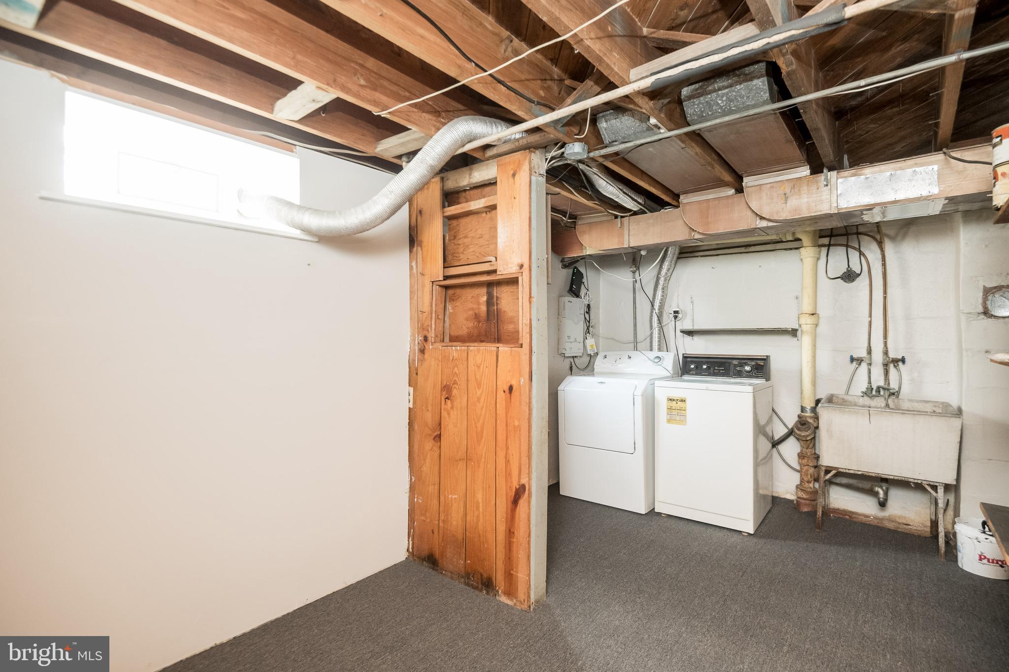 8429 Water Oak Road Baltimore, MD 21234 - Photo 31 of 36