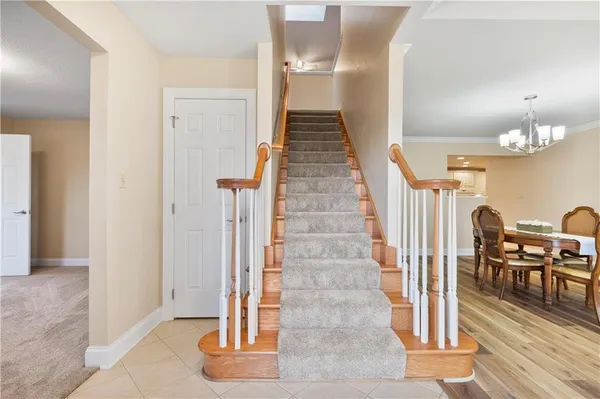 $450,000 | 7016 Berringer Court, Coraopolis, PA 15108