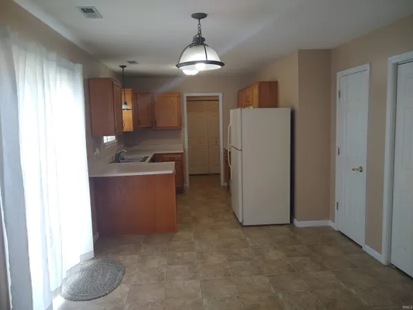 $1,995 | 9509 Hidden Village Place, Fort Wayne, IN 46835