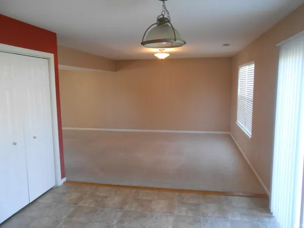 $1,995 | 9509 Hidden Village Place, Fort Wayne, IN 46835