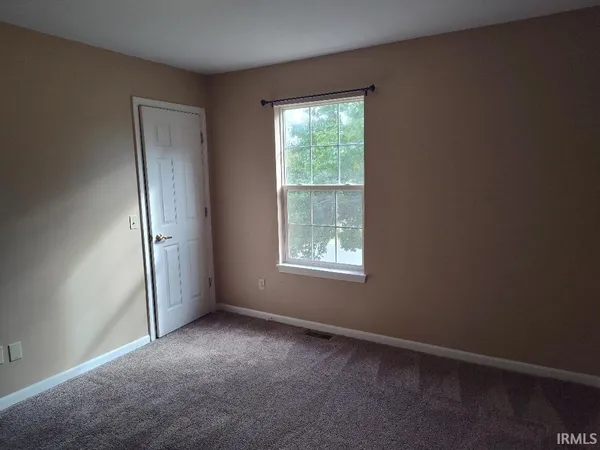 $1,995 | 9509 Hidden Village Place, Fort Wayne, IN 46835