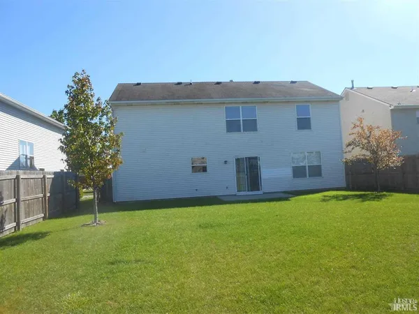 $1,995 | 9509 Hidden Village Place, Fort Wayne, IN 46835