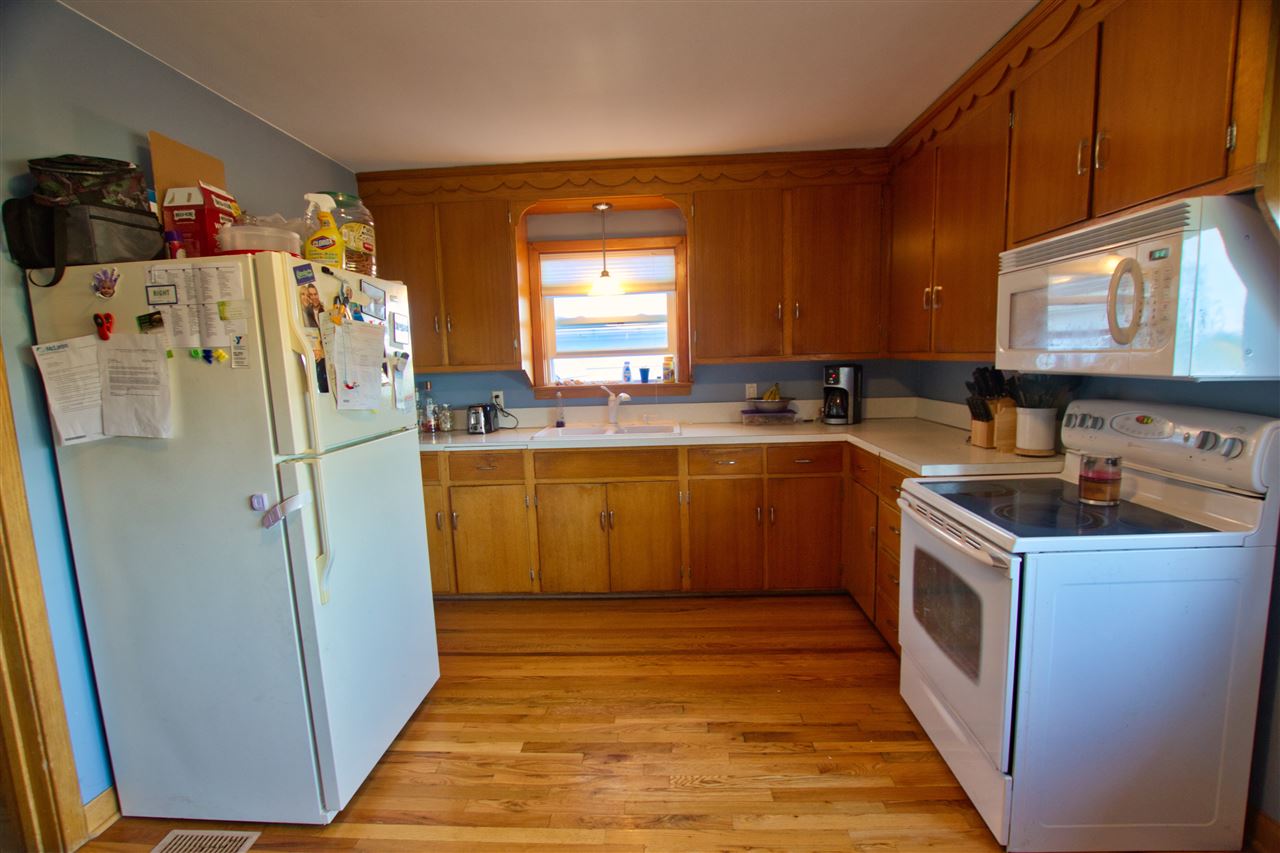 734 West German Road Bay City, MI 48708 - Photo 2 of 14