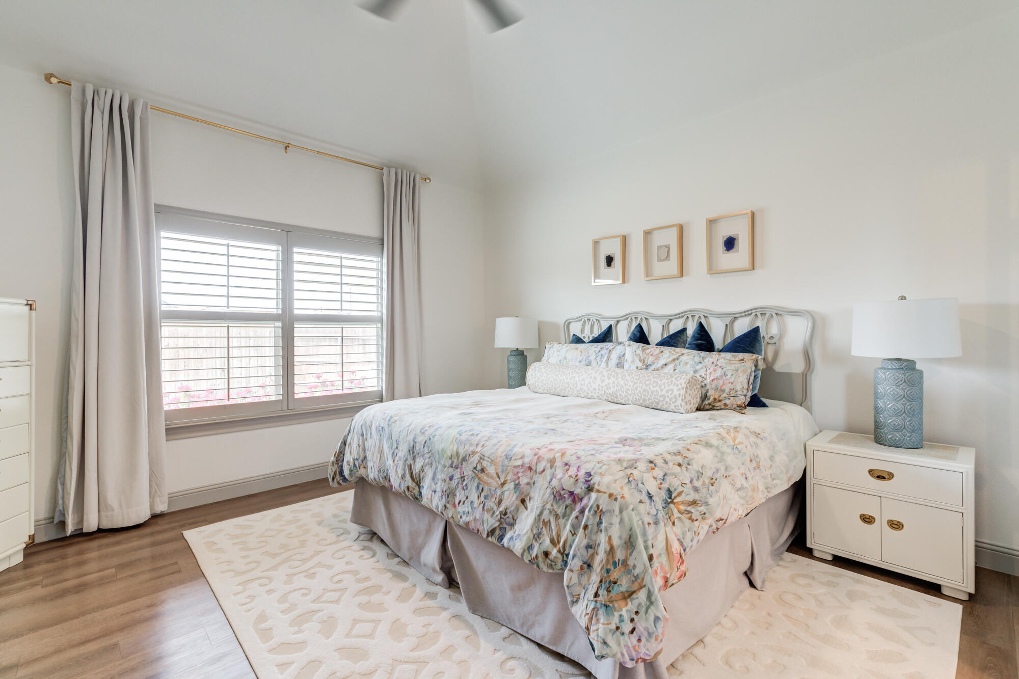5707 117th Street Lubbock, TX 79424 - Photo 4 of 67 5707-117th-St_Lubbock-TX_41_Primary-Bedr