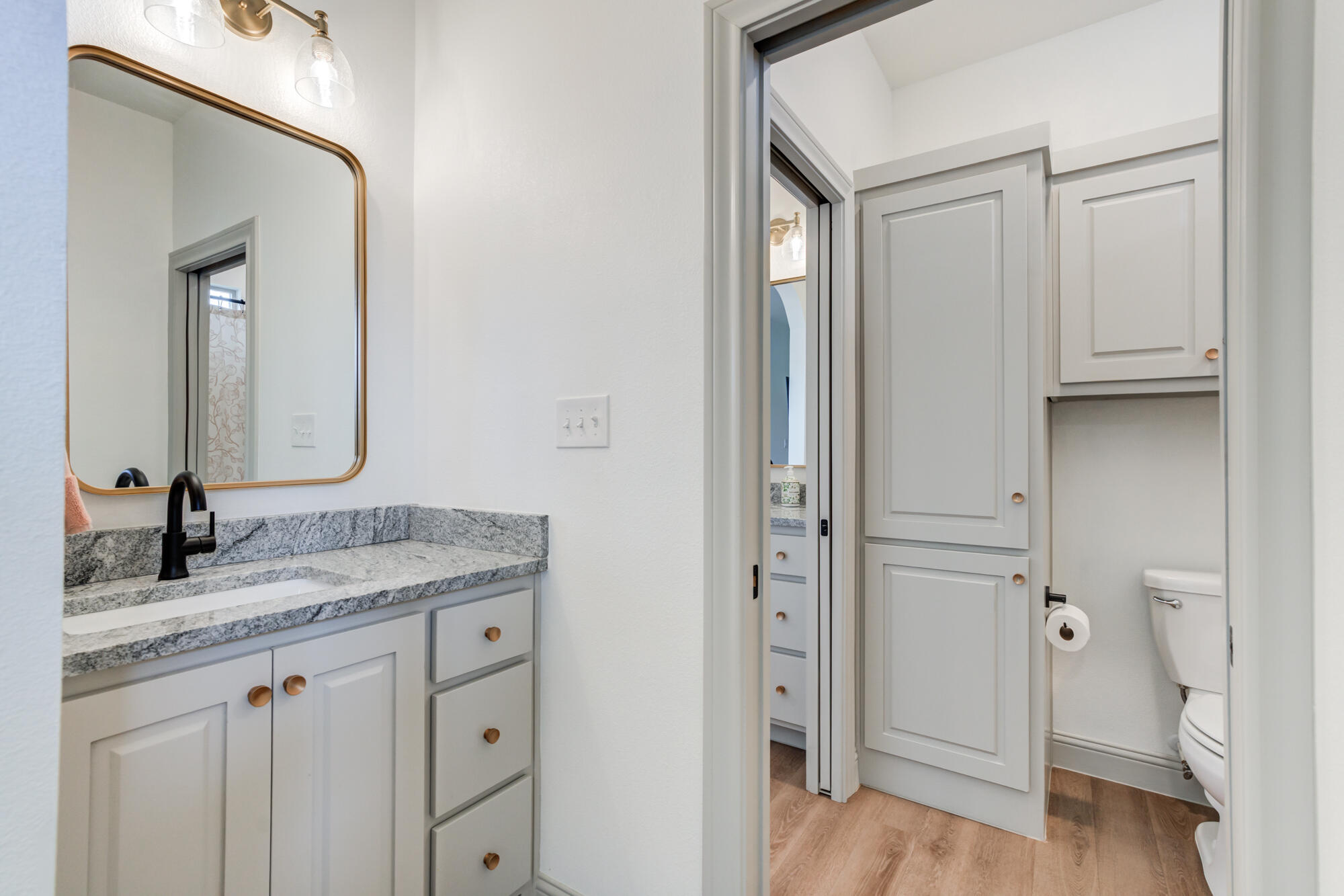 5707 117th Street Lubbock, TX 79424 - Photo 50 of 67 5707-117th-St_Lubbock-TX_7_Bathroom-2