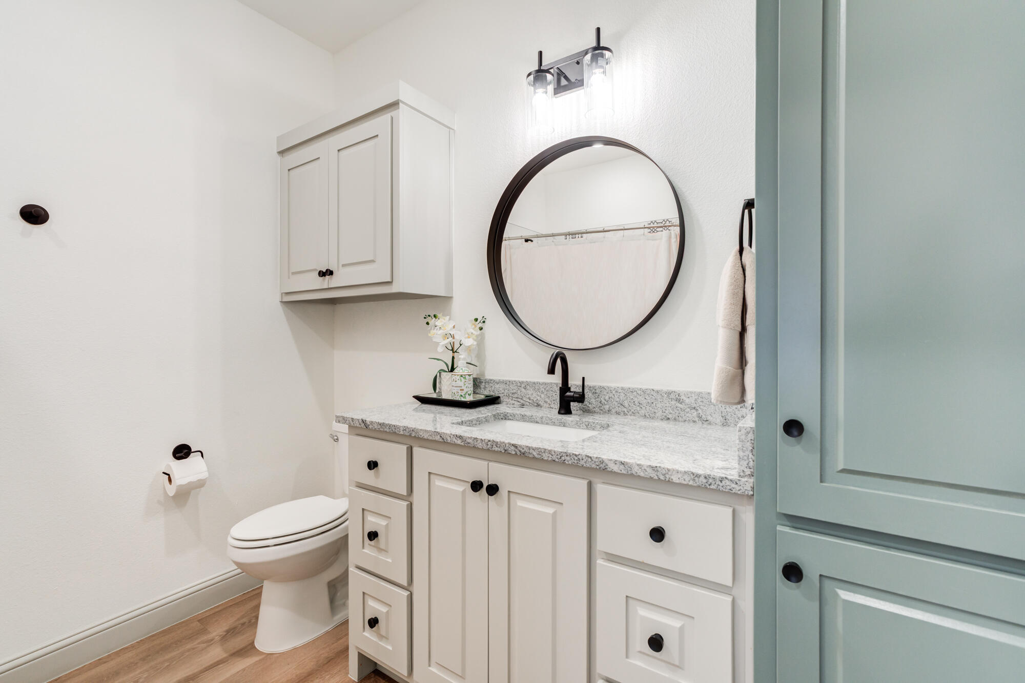 5707 117th Street Lubbock, TX 79424 - Photo 55 of 67 5707-117th-St_Lubbock-TX_36_Bathroom-3