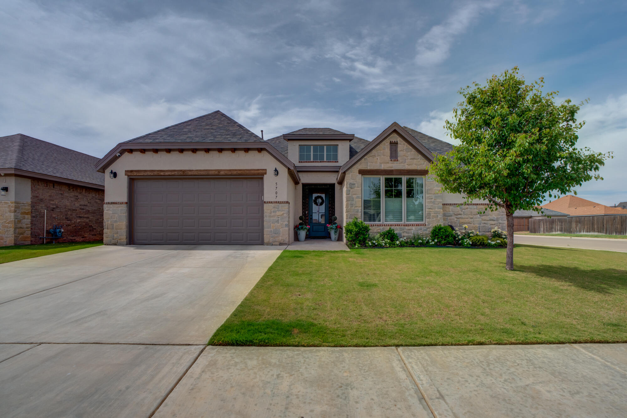 5707 117th Street Lubbock, TX 79424 - Photo 6 of 67 5707-117th-St_Lubbock-TX_57_Exterior
