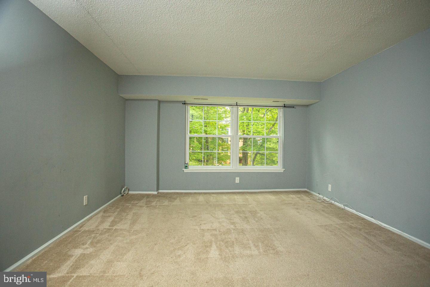 7630 Provincial Drive, Unit 208 McLean, VA 22102 - Photo 4 of 34