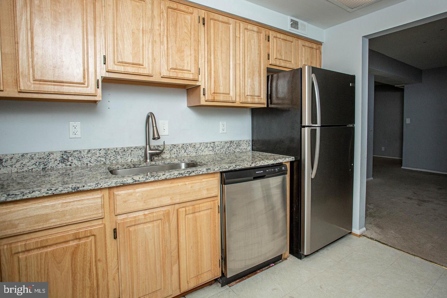 7630 Provincial Drive, Unit 208 McLean, VA 22102 - Photo 8 of 34