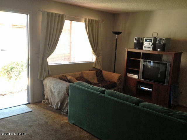 700 West University Drive, Unit 111 Tempe, AZ 85281 - Photo 3 of 16 Living Room