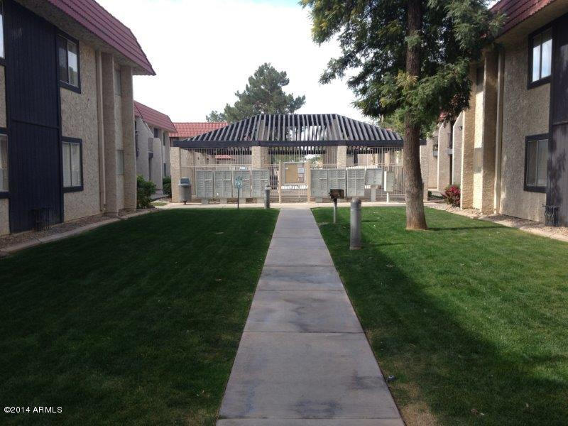 700 West University Drive, Unit 111 Tempe, AZ 85281 - Photo 10 of 16 Commons Area