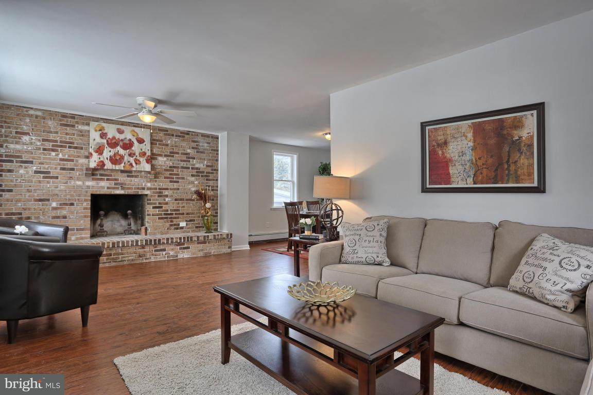 351 Rexmont Road Lebanon, PA 17042 - Photo 4 of 30 Gallery Image 4