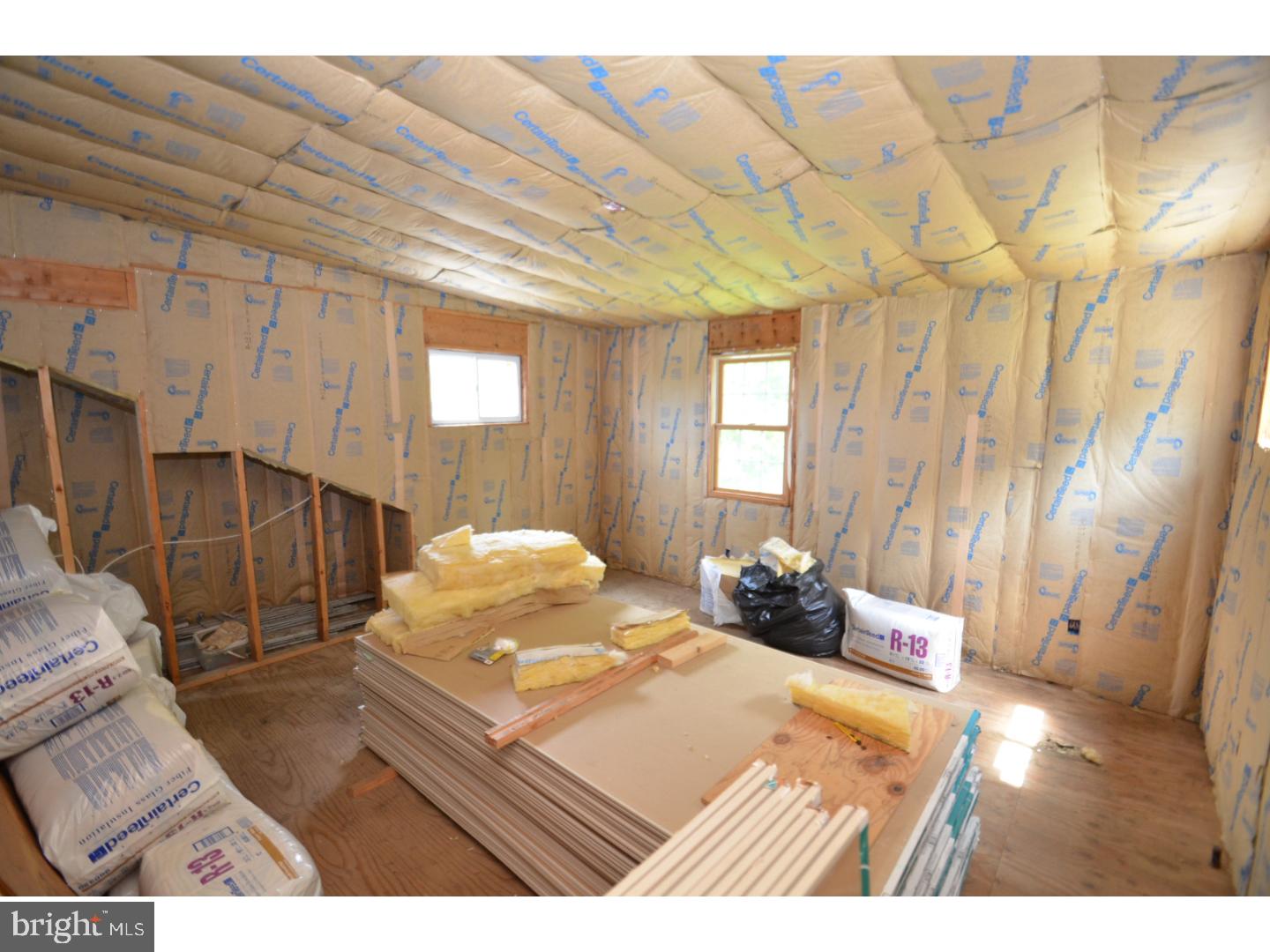 3840 Mockingbird Hill Road Bethlehem, PA 18015 - Photo 14 of 24 Gallery Image 14
