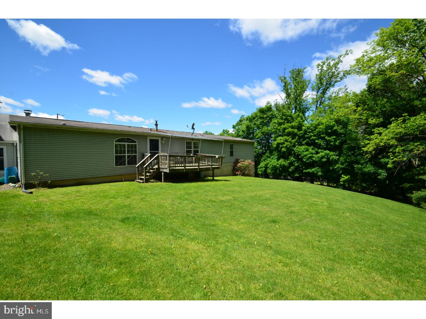 3840 Mockingbird Hill Road Bethlehem, PA 18015 - Photo 23 of 24 Gallery Image 23