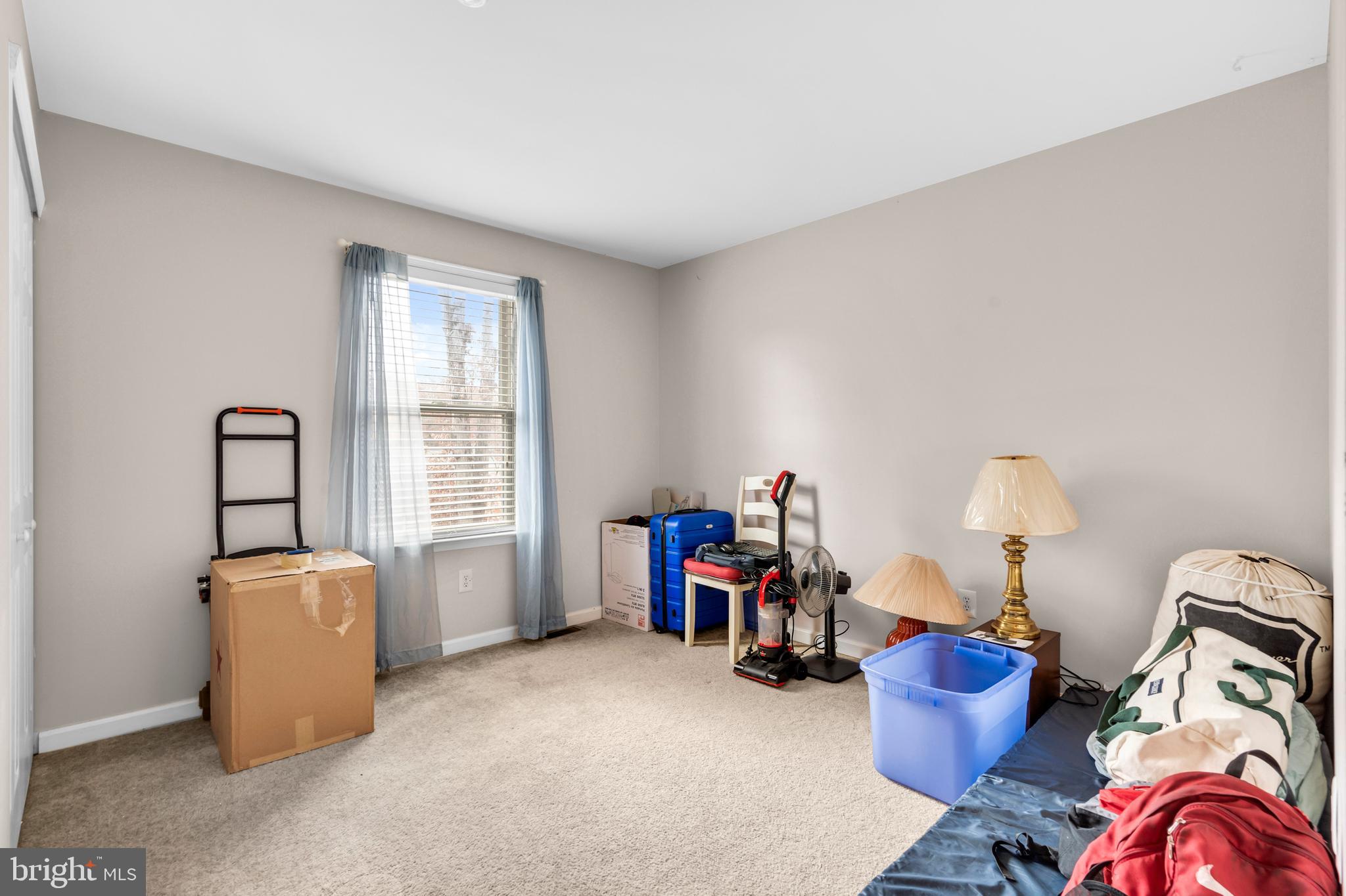 470 Wilson Avenue Lindenwold, NJ 08021 - Photo 18 of 38 a view of a workspace with furniture and a window