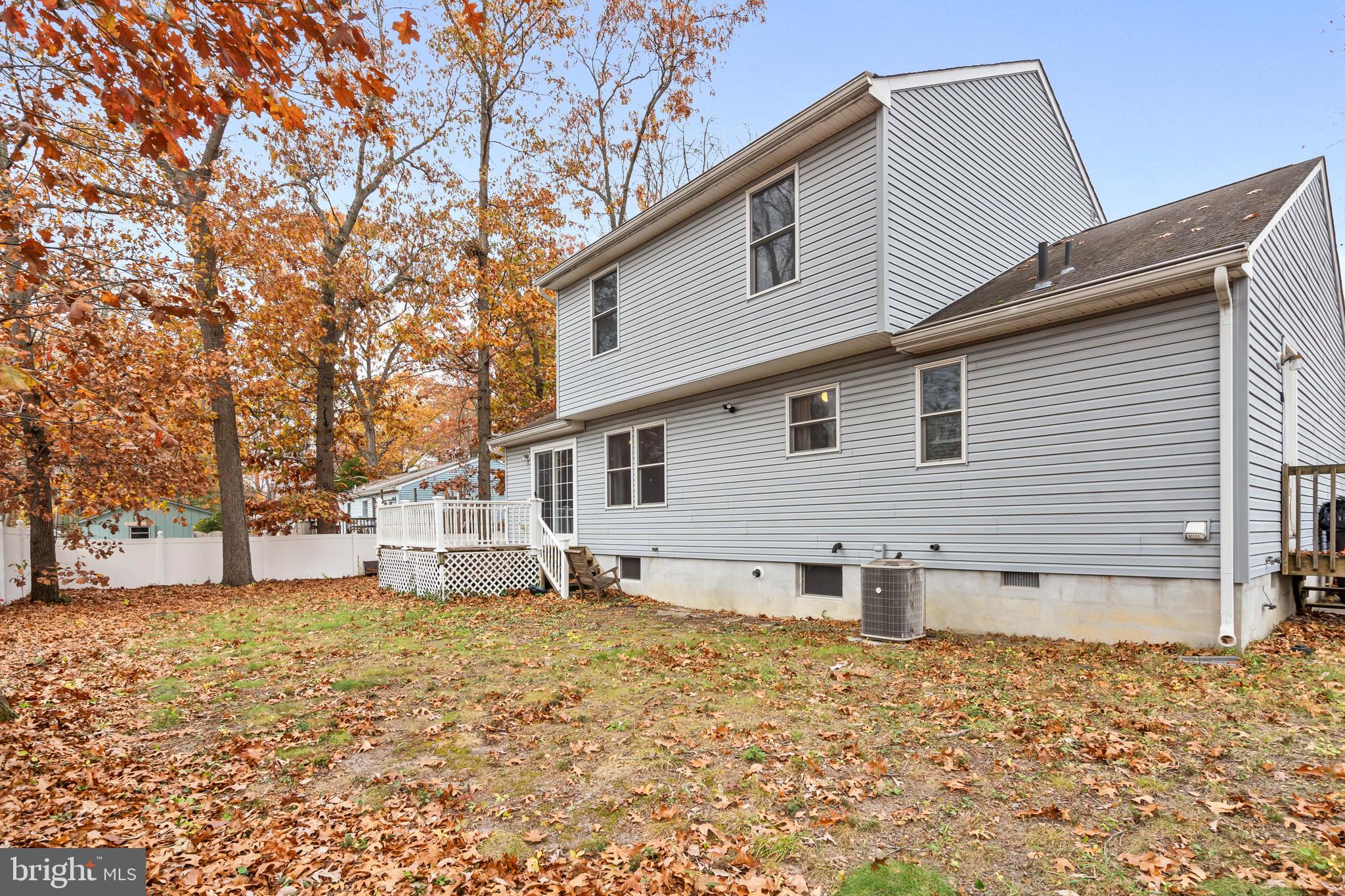470 Wilson Avenue Lindenwold, NJ 08021 - Photo 28 of 38 a view of a house with a yard