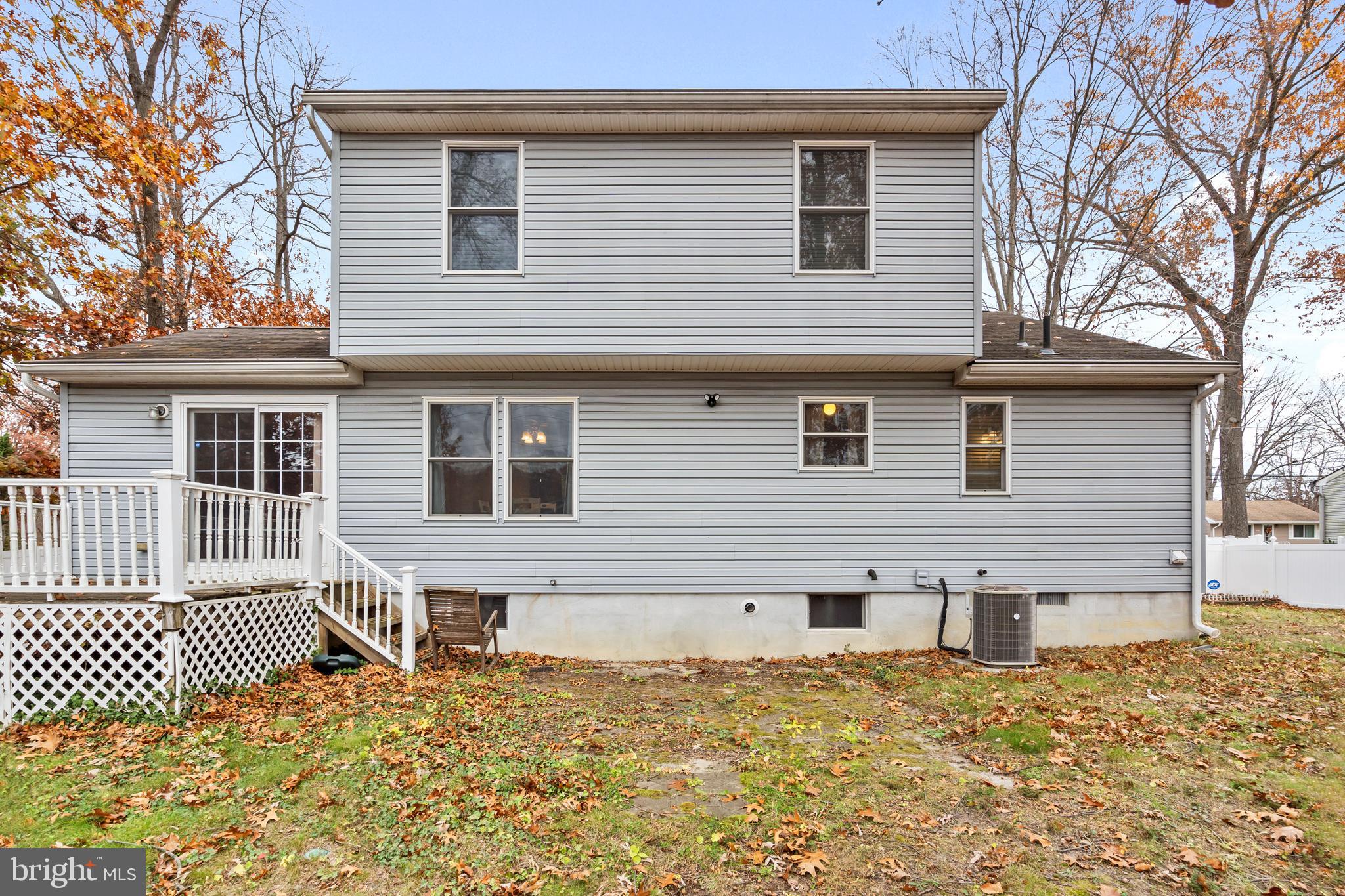 470 Wilson Avenue Lindenwold, NJ 08021 - Photo 29 of 38 a front view of a house with a yard