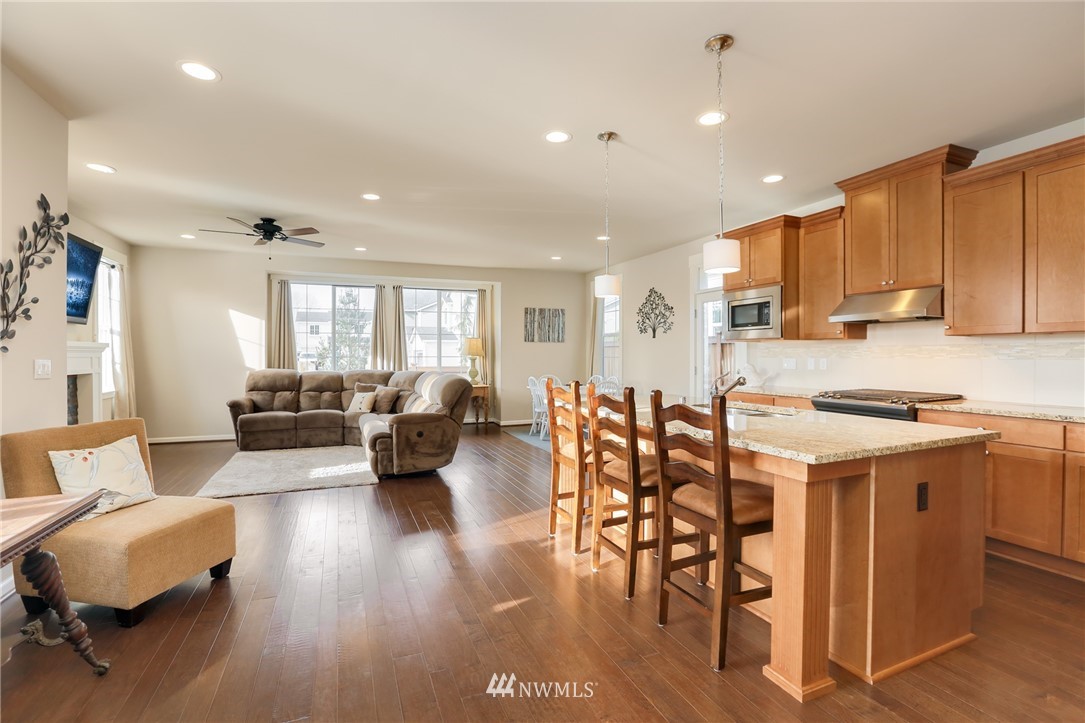 4333 186th Place Southeast Bothell, WA 98012 - Photo 11 of 25 Gallery Image 11