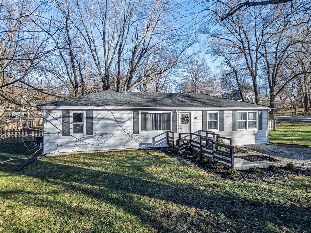 511 North 142nd Street Bonner Springs, KS 66012 - Photo 1 of 19