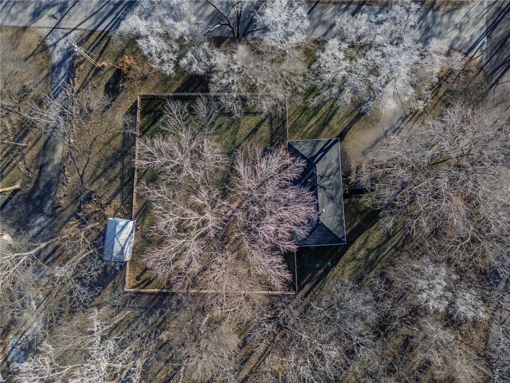 511 North 142nd Street Bonner Springs, KS 66012 - Photo 4 of 19