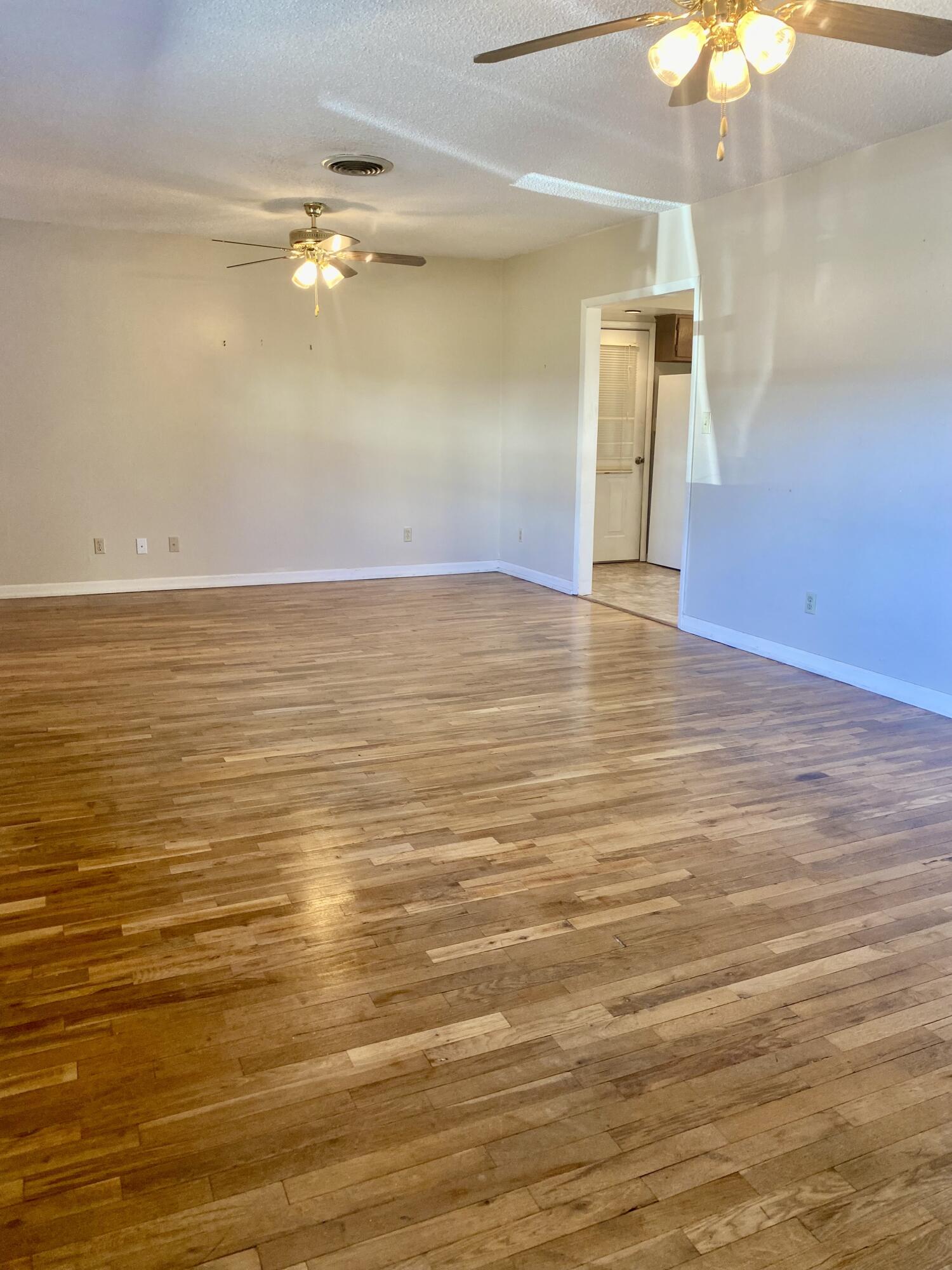 3412 Roberts Road Chattanooga, TN 37416 - Photo 16 of 32 IMG_0255