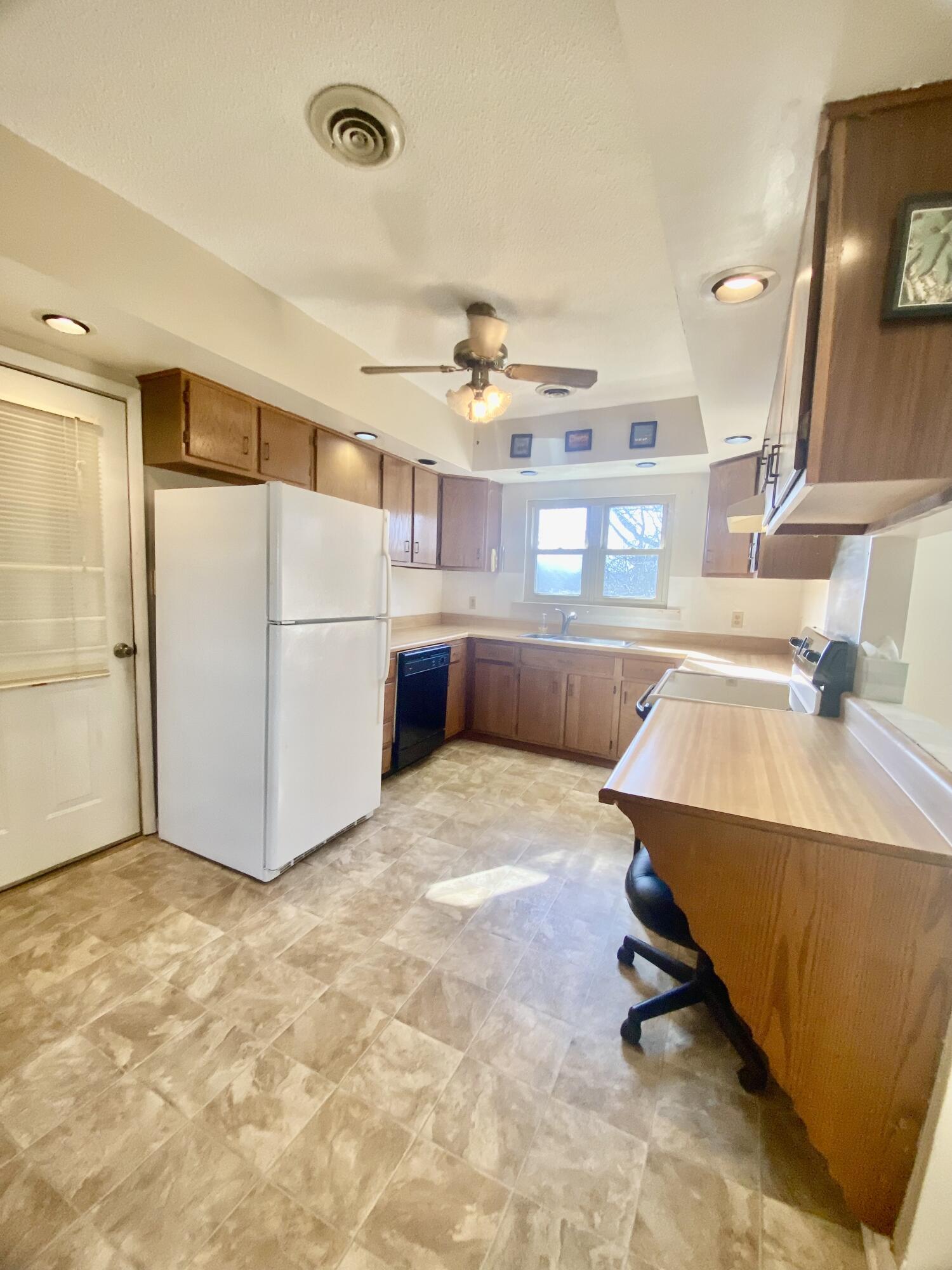 3412 Roberts Road Chattanooga, TN 37416 - Photo 18 of 32 IMG_0265