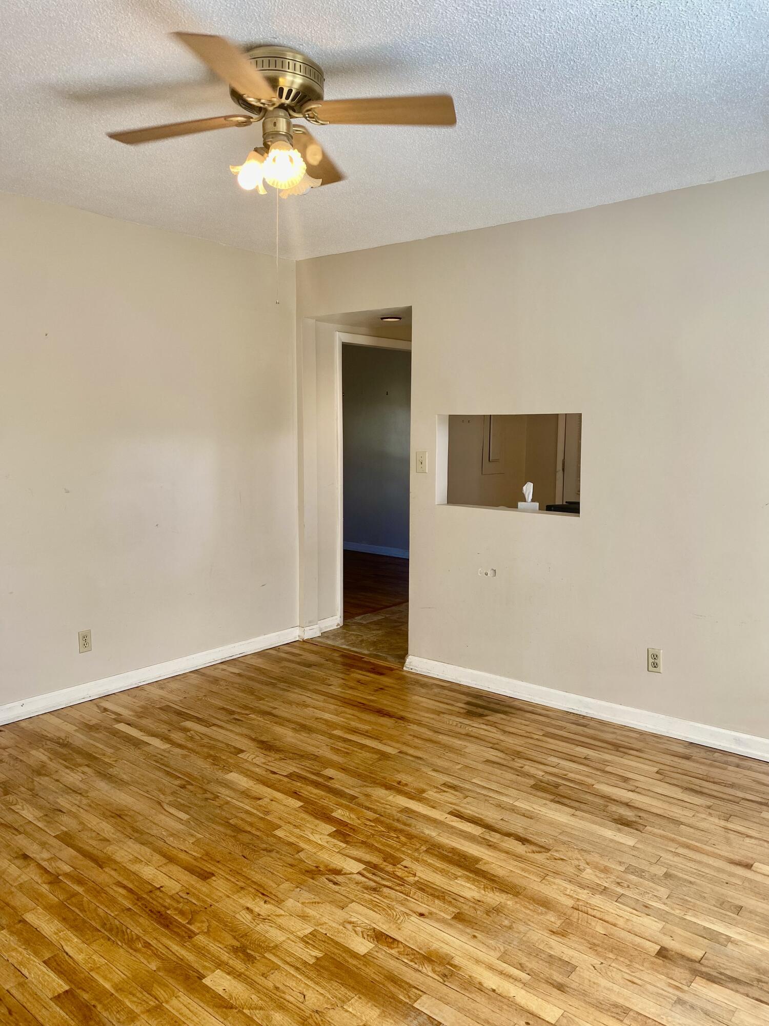 3412 Roberts Road Chattanooga, TN 37416 - Photo 10 of 32 IMG_0240