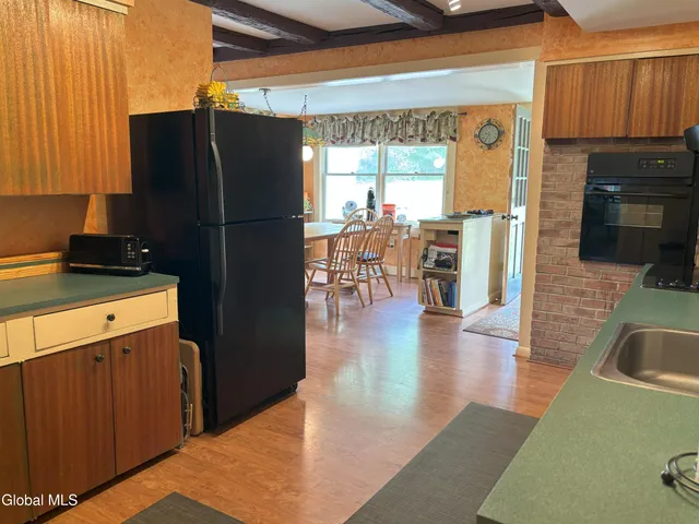 $315,000 | 576 County Highway 102, Gloversville, NY 12078