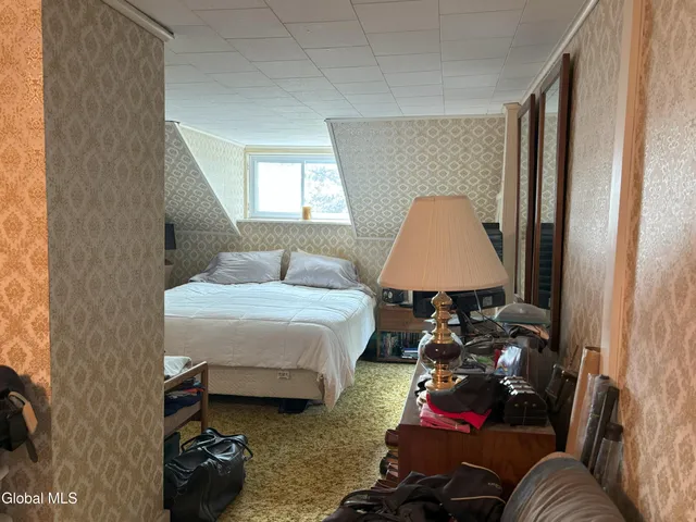 $315,000 | 576 County Highway 102, Gloversville, NY 12078