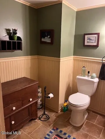 $315,000 | 576 County Highway 102, Gloversville, NY 12078