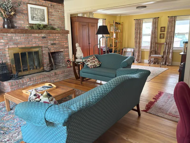 $315,000 | 576 County Highway 102, Gloversville, NY 12078