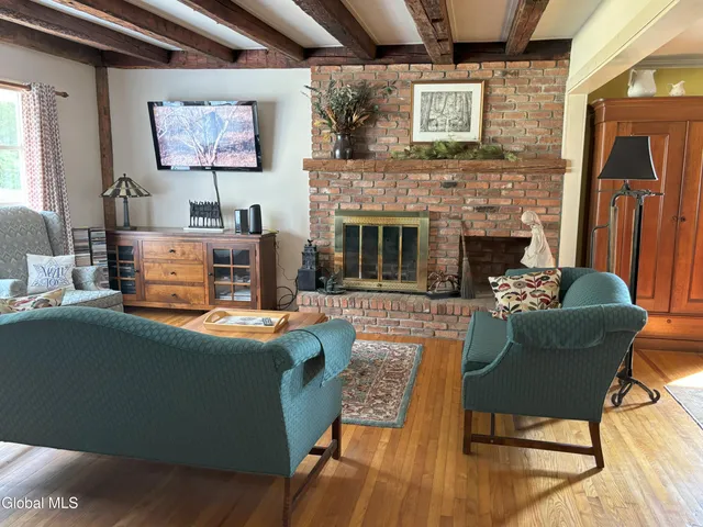 $315,000 | 576 County Highway 102, Gloversville, NY 12078