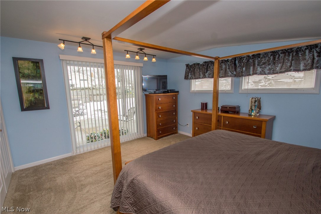 6389 Sherborn Road Parma Heights, OH 44130 - Photo 12 of 25