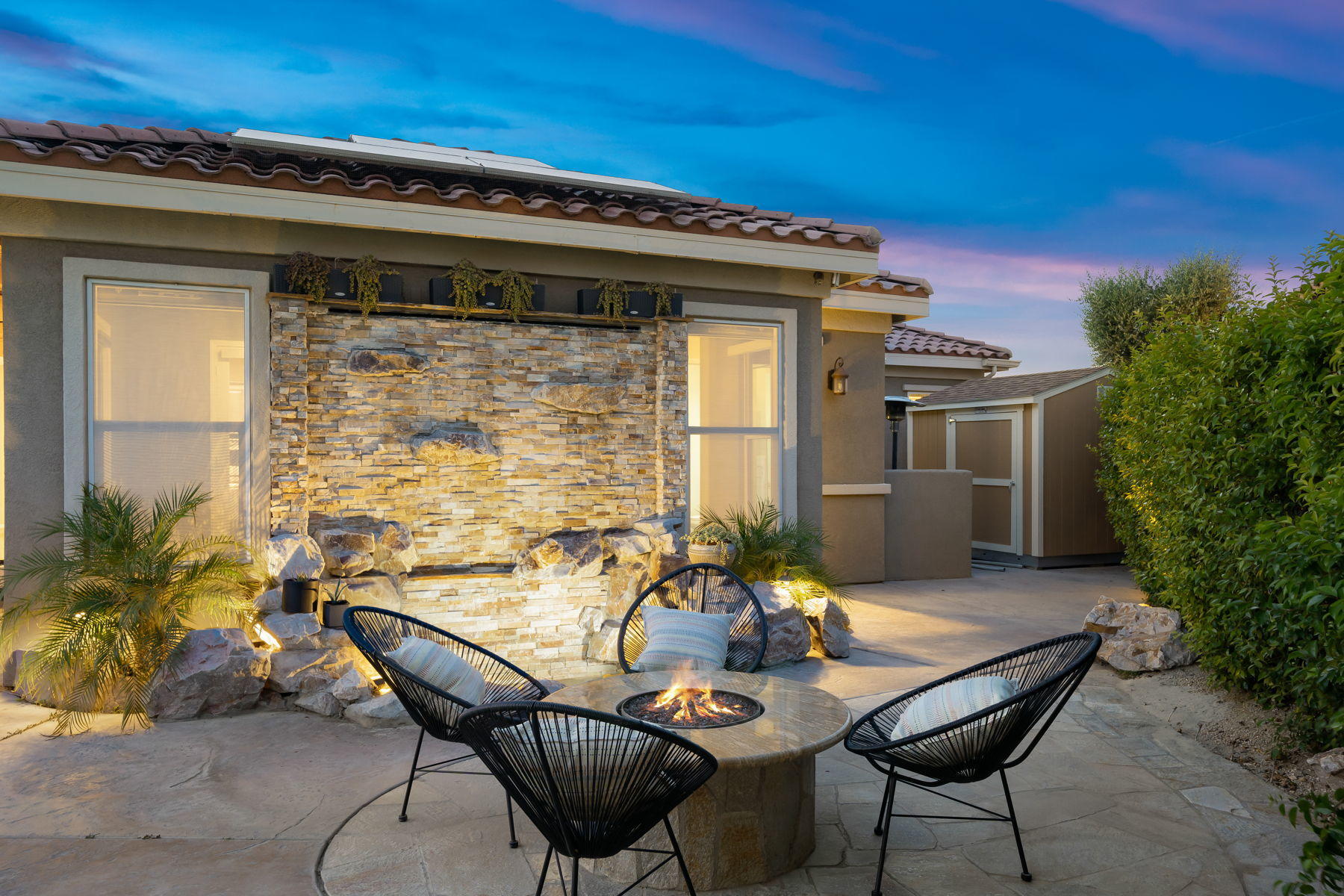 3 Pyramid Lake Court Rancho Mirage, CA 92270 - Photo 37 of 40 a view of a dinning table and chairs in patio