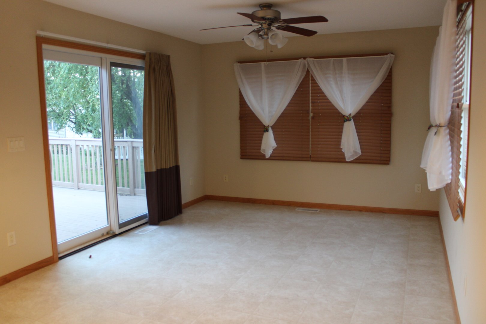 416 Kevin Road, Unit 416 Blue Grass, IA 52726 - Photo 15 of 38 Gallery Image 15