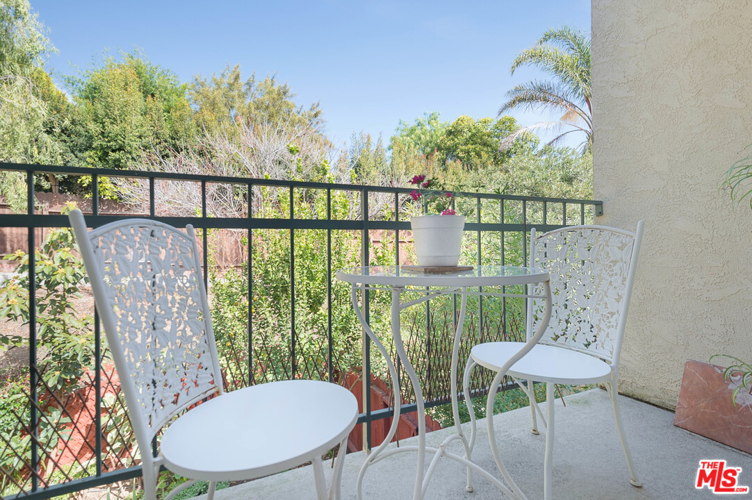 6454 Cavalleri Road Malibu, CA 90265 - Photo 17 of 24