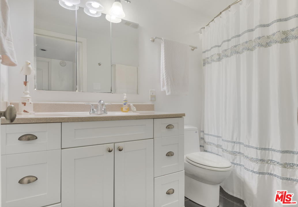 6454 Cavalleri Road Malibu, CA 90265 - Photo 6 of 24