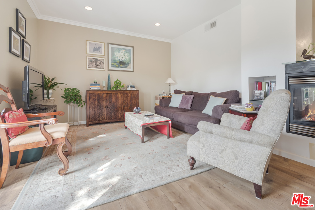 6454 Cavalleri Road Malibu, CA 90265 - Photo 10 of 24