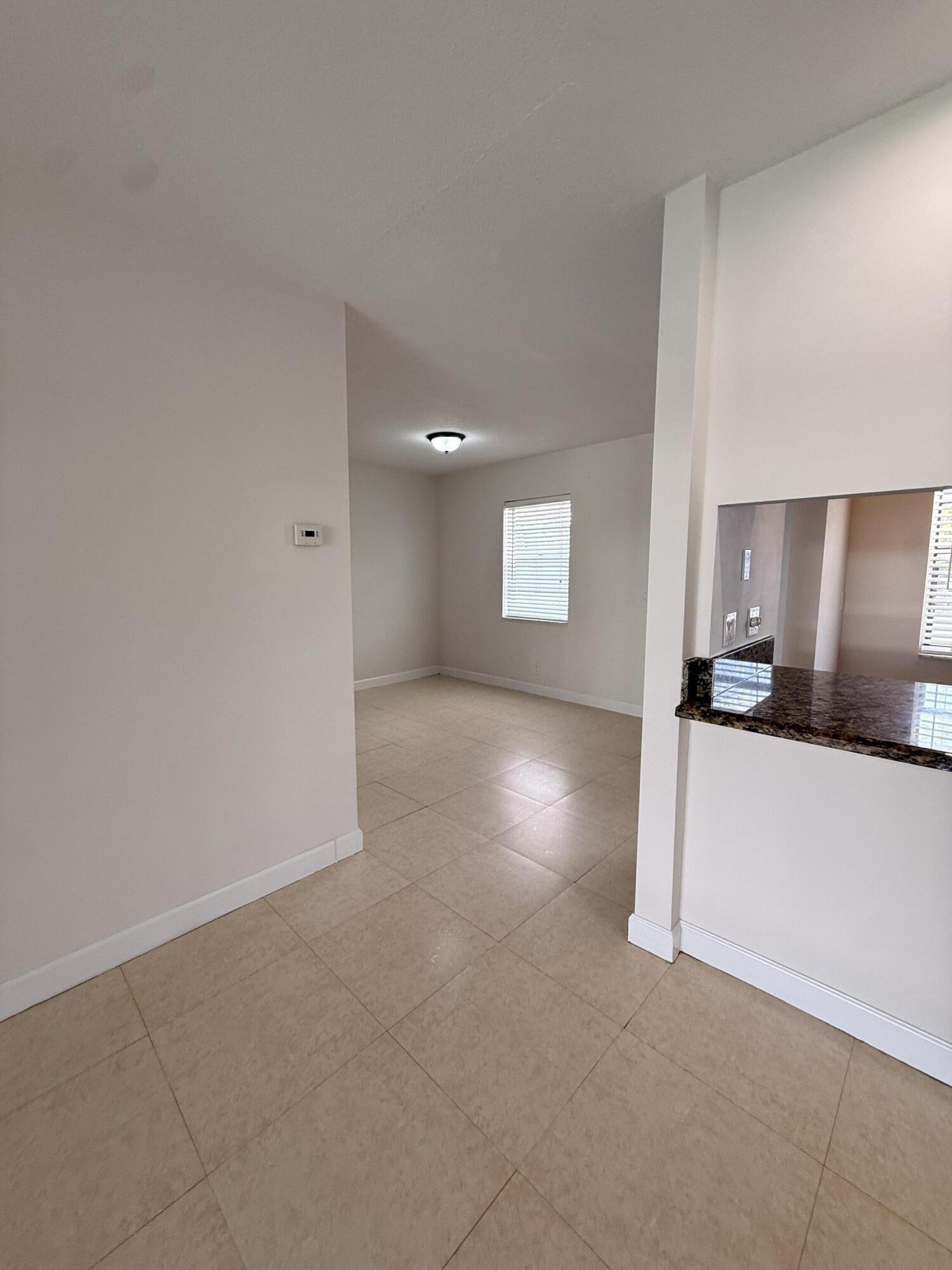 875 Northwest 13th Street, Unit 405 Boca Raton, FL 33486 - Photo 14 of 16