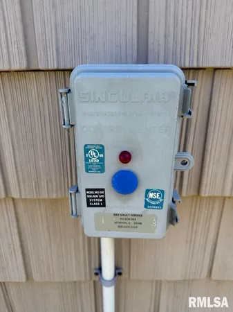 $592,500 | 19003 North Hammer Road, Marshall, IL 62441