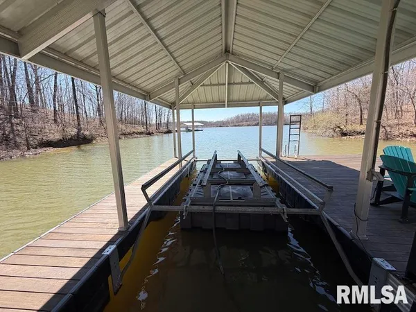 $592,500 | 19003 North Hammer Road, Marshall, IL 62441