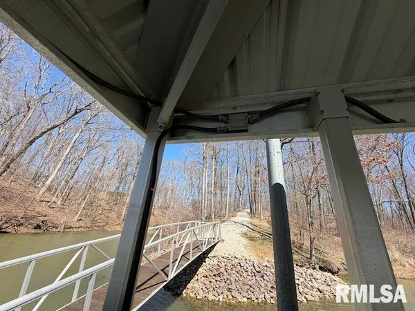 $592,500 | 19003 North Hammer Road, Marshall, IL 62441