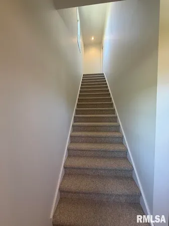 $592,500 | 19003 North Hammer Road, Marshall, IL 62441